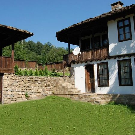Къща Балканец Balkanets (Lovech) Eksteriør billede